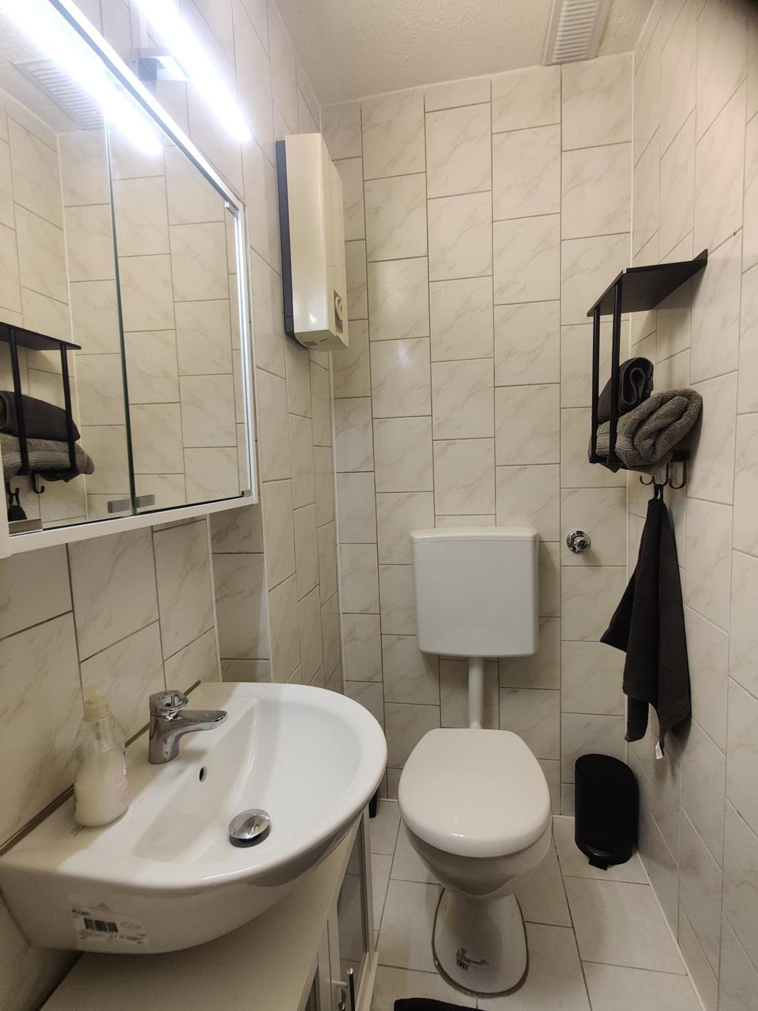H-Lodges - Top City-Appartments In Essen Kamer foto